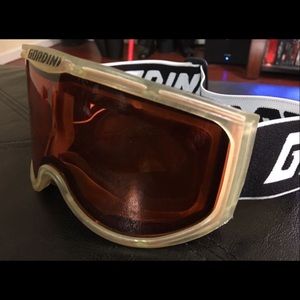 Gordini Ski Snowboard Goggles, New